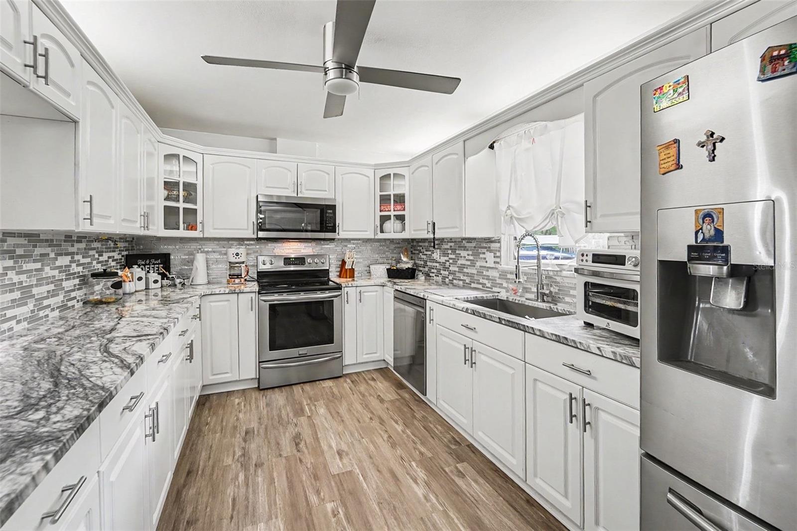 SUGAR CREEK - Residential