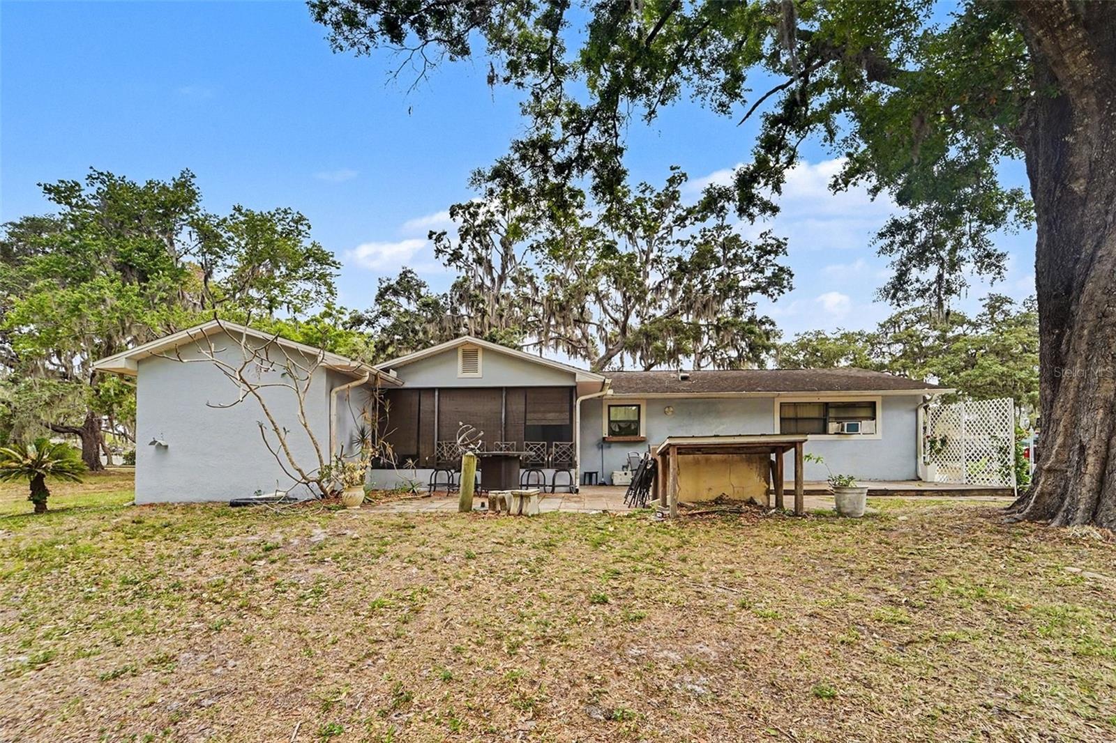 SUGAR CREEK - Residential