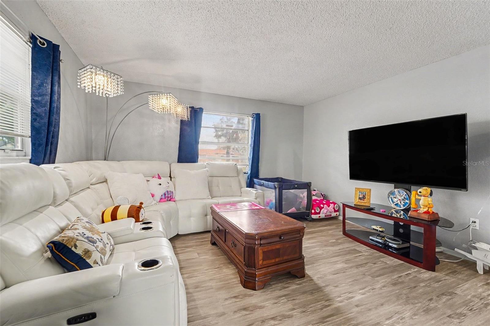 SUGAR CREEK - Residential