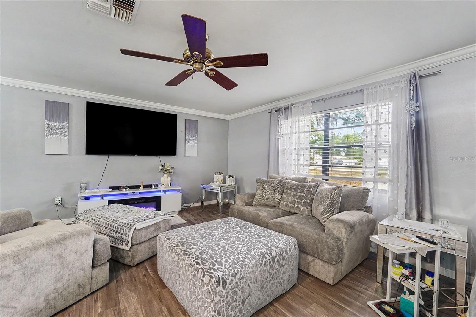 SUGAR CREEK - Residential