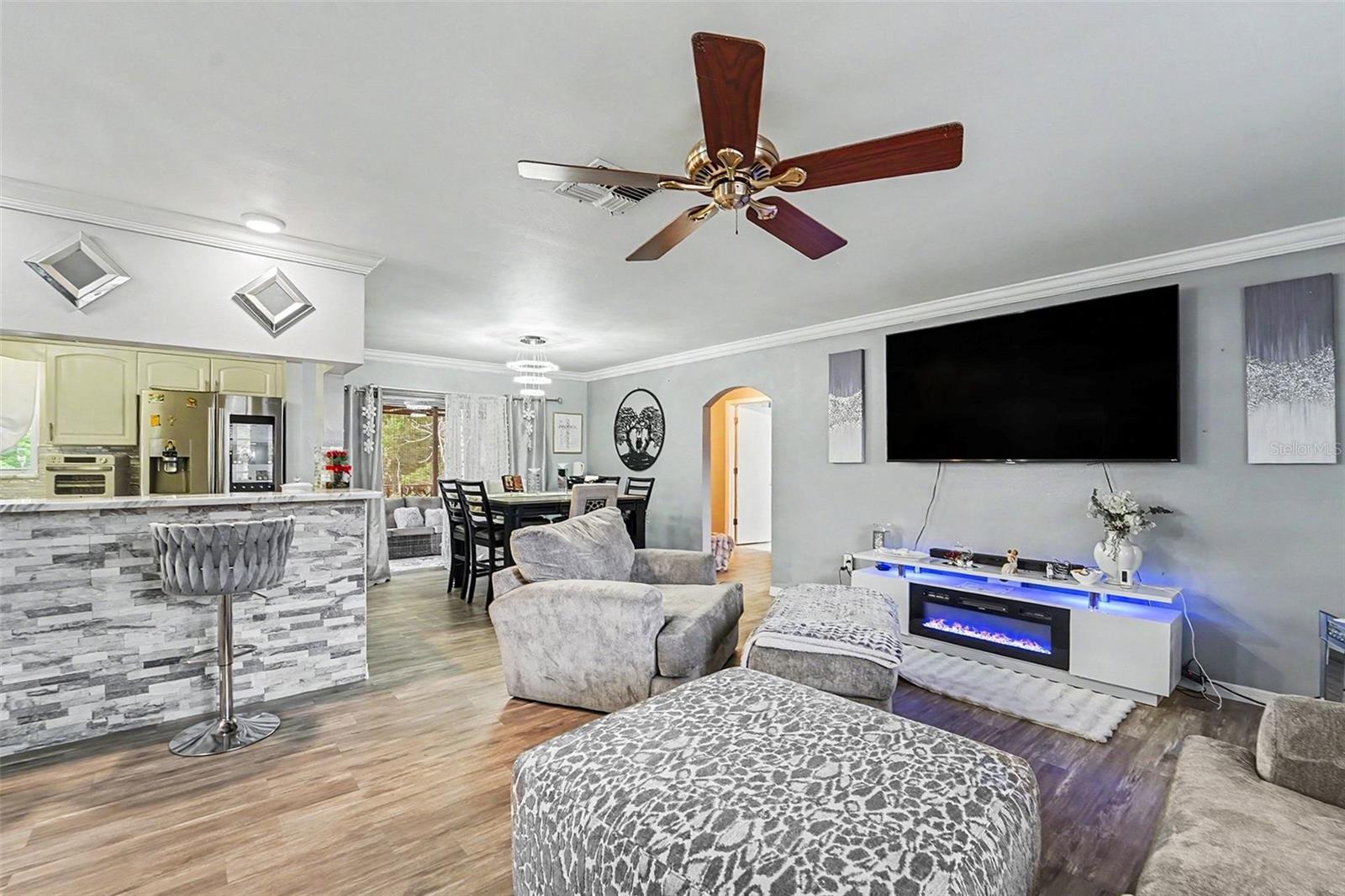 SUGAR CREEK - Residential
