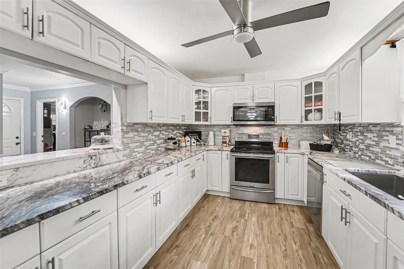 SUGAR CREEK - Residential