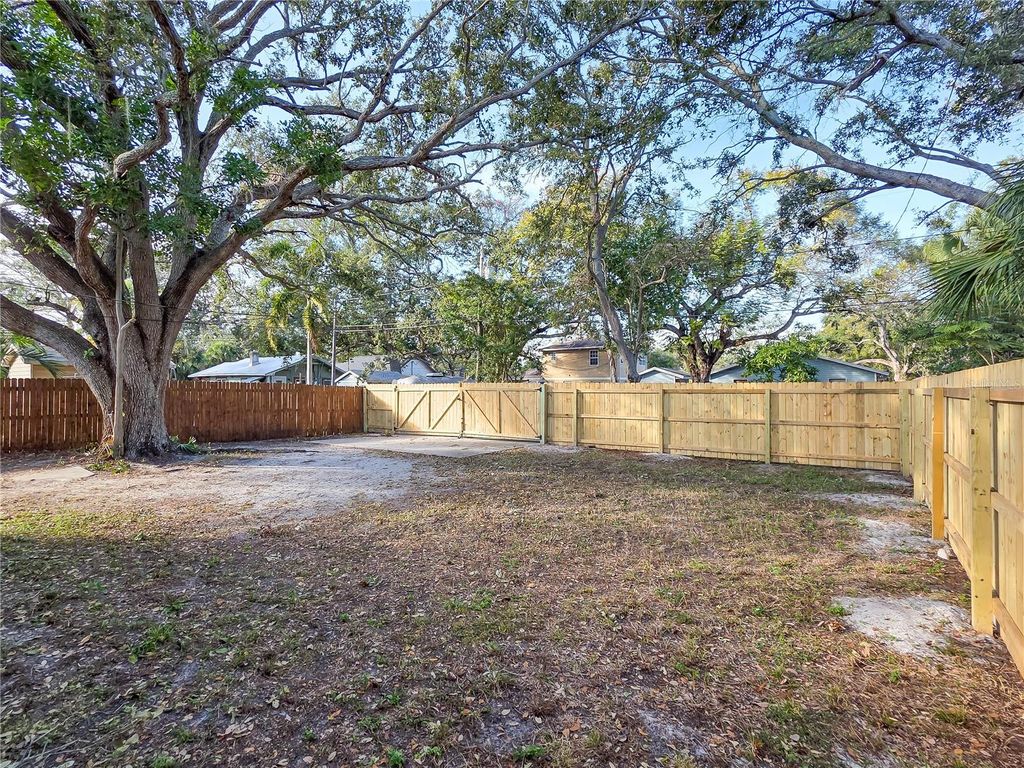 Photo of 525 28th Avenue S, St Petersburg, FL 33705 (MLS # TB8465442)