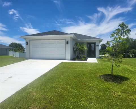 A home in PUNTA GORDA