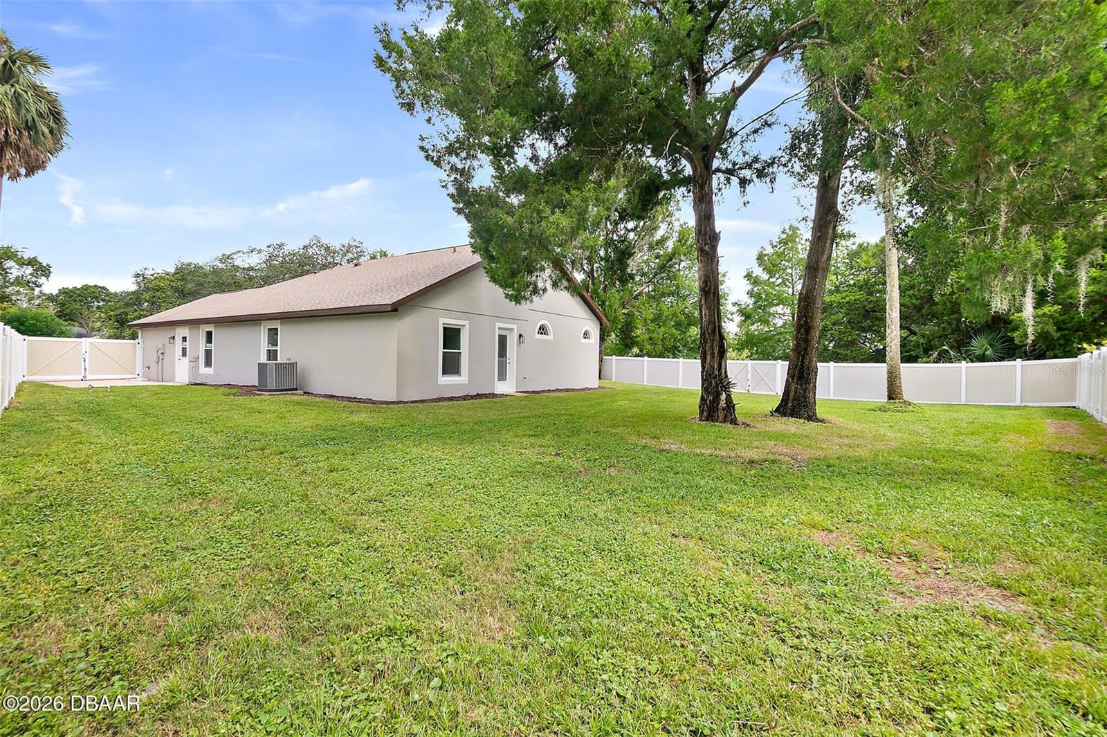 SOUTHERN TRACE - Residential