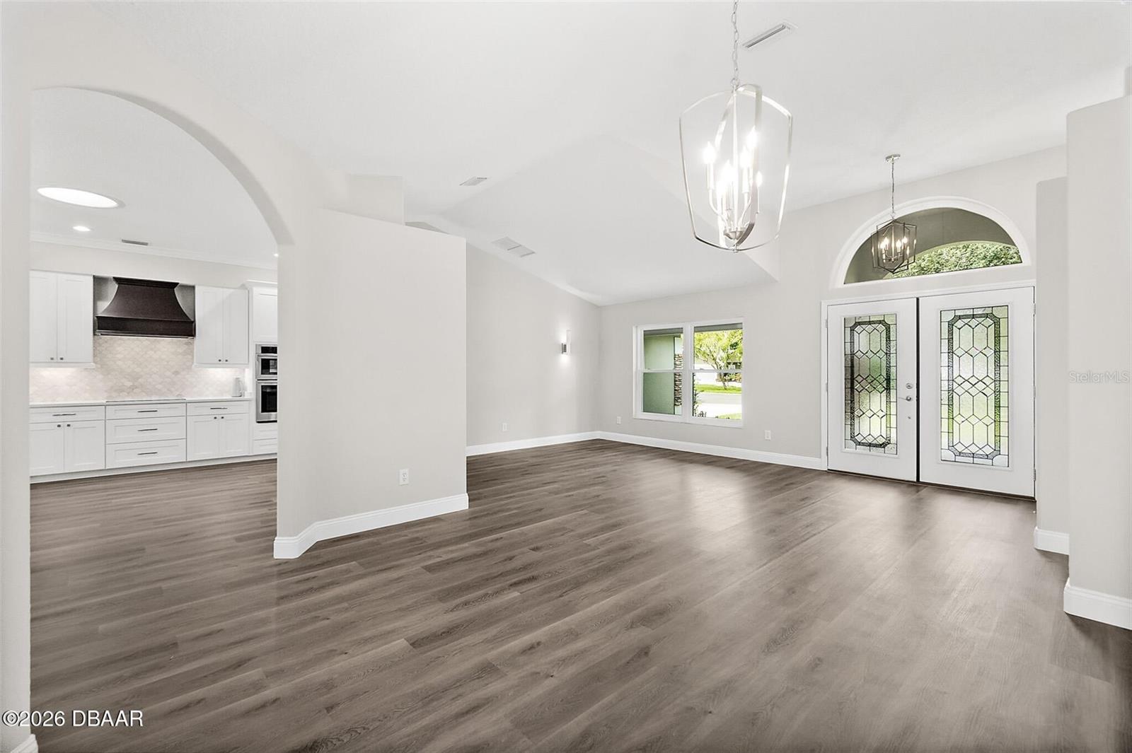 SOUTHERN TRACE - Residential