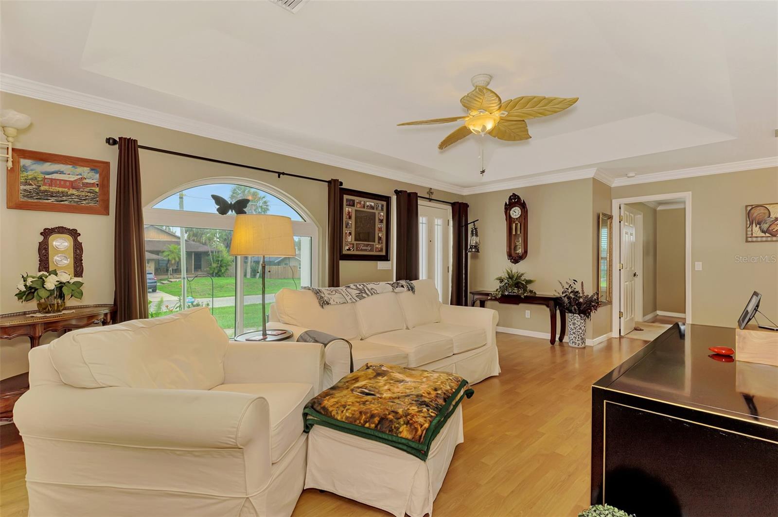 411 NIGHTINGALE ROAD