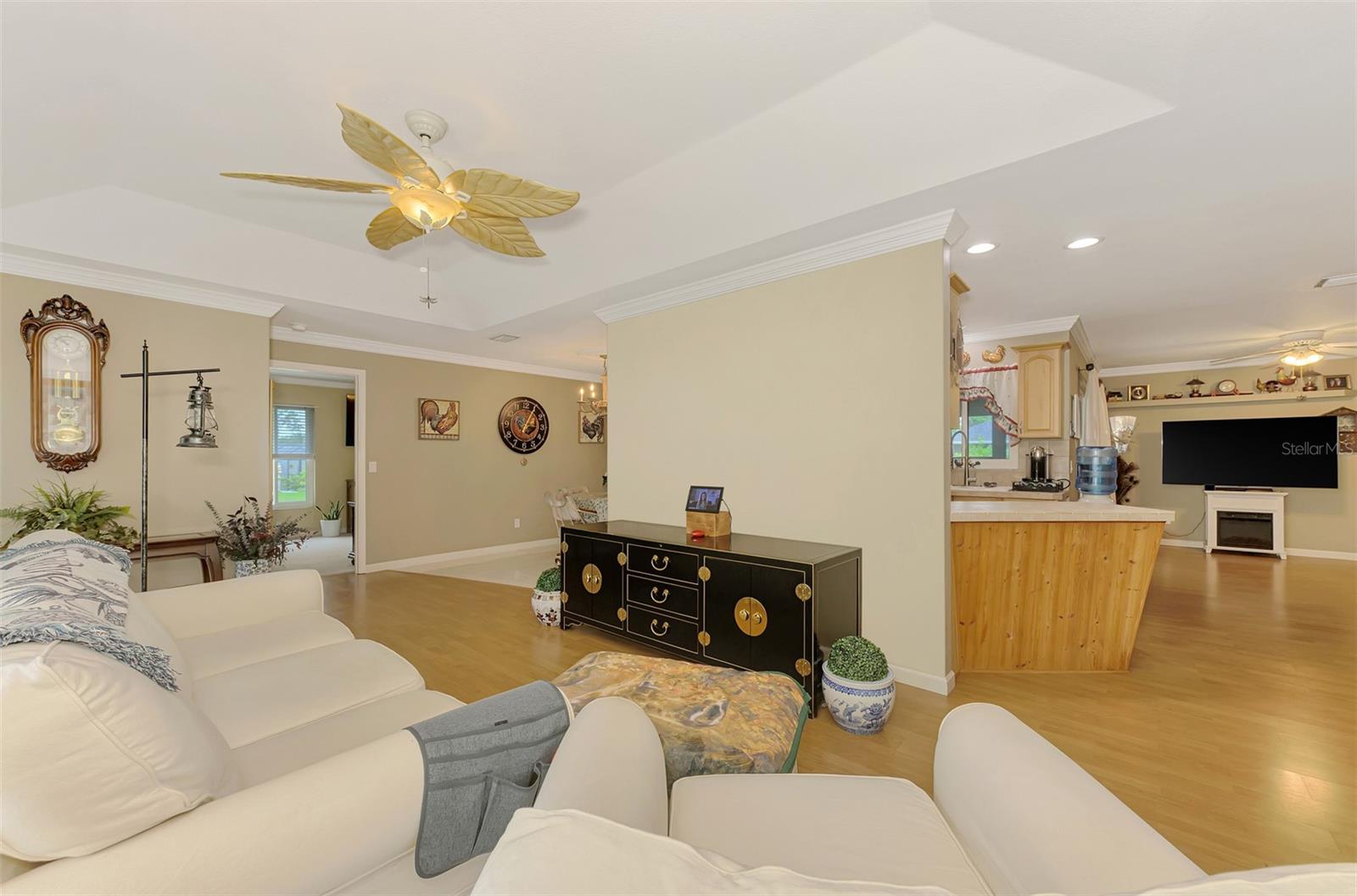 411 NIGHTINGALE ROAD