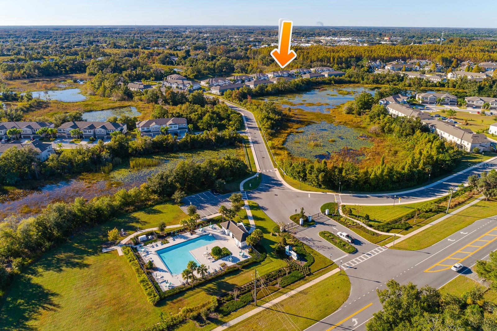 WILLOW SQUARE TWNHMS - Residential