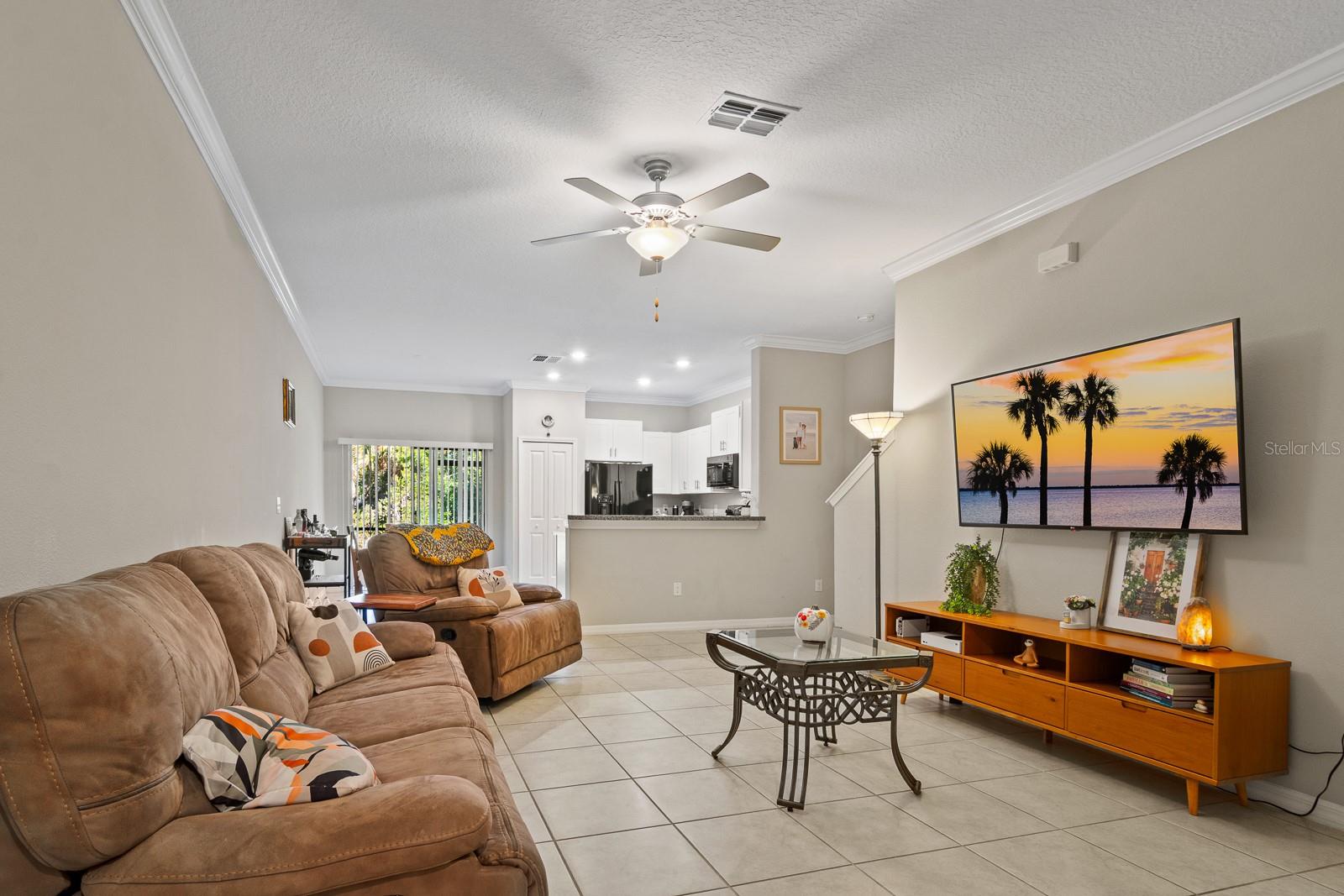 WILLOW SQUARE TWNHMS - Residential