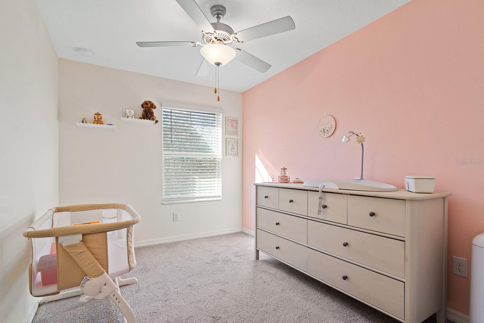 WILLOW SQUARE TWNHMS - Residential