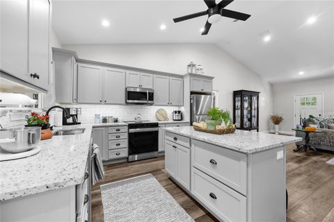 Tiny photo for 4951 NE 127th Court, Williston, FL 32696 (MLS # GC535124)