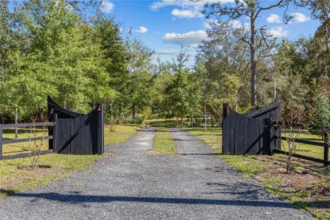 Tiny photo for 4951 NE 127th Court, Williston, FL 32696 (MLS # GC535124)