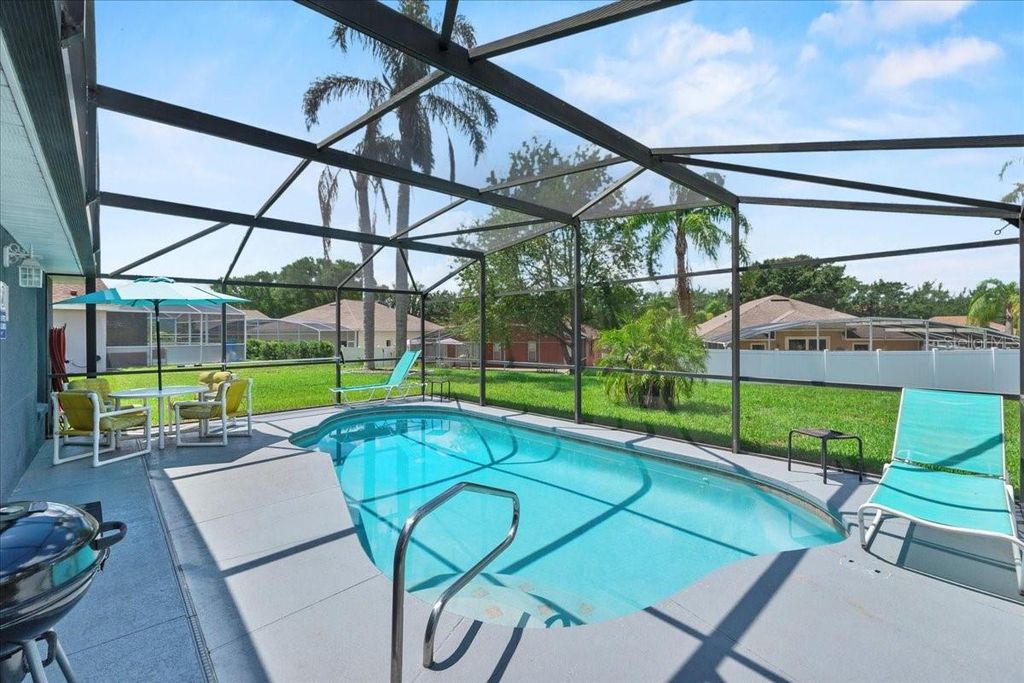 Photo of 419 Wellesly Drive, Davenport, FL 33897 (MLS # P4935282)