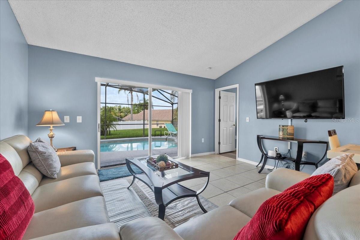419 WELLESLY DRIVE