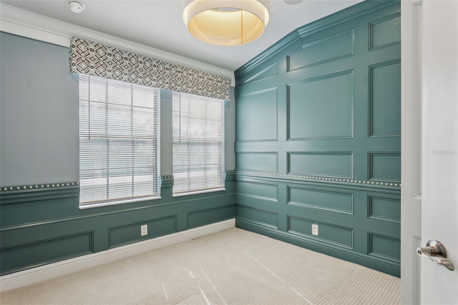 WEST LAKE TWNHMS PH 1 - Residential Lease