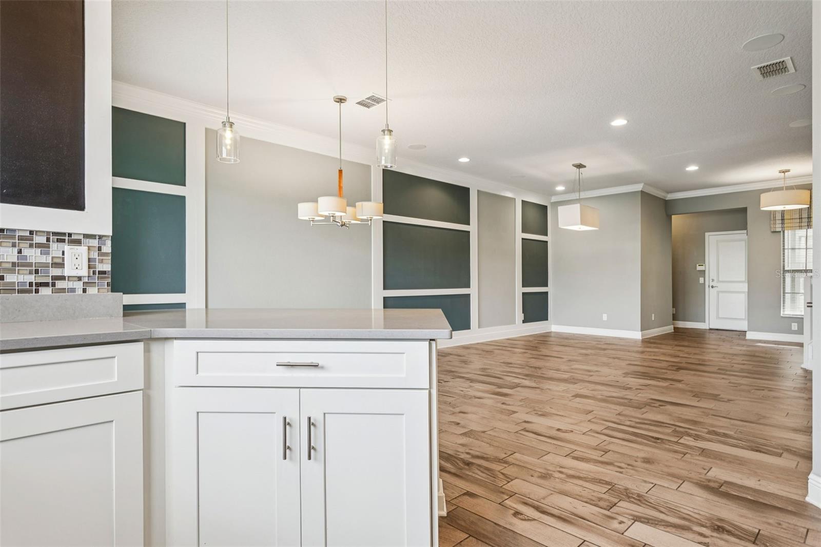 WEST LAKE TWNHMS PH 1 - Residential Lease
