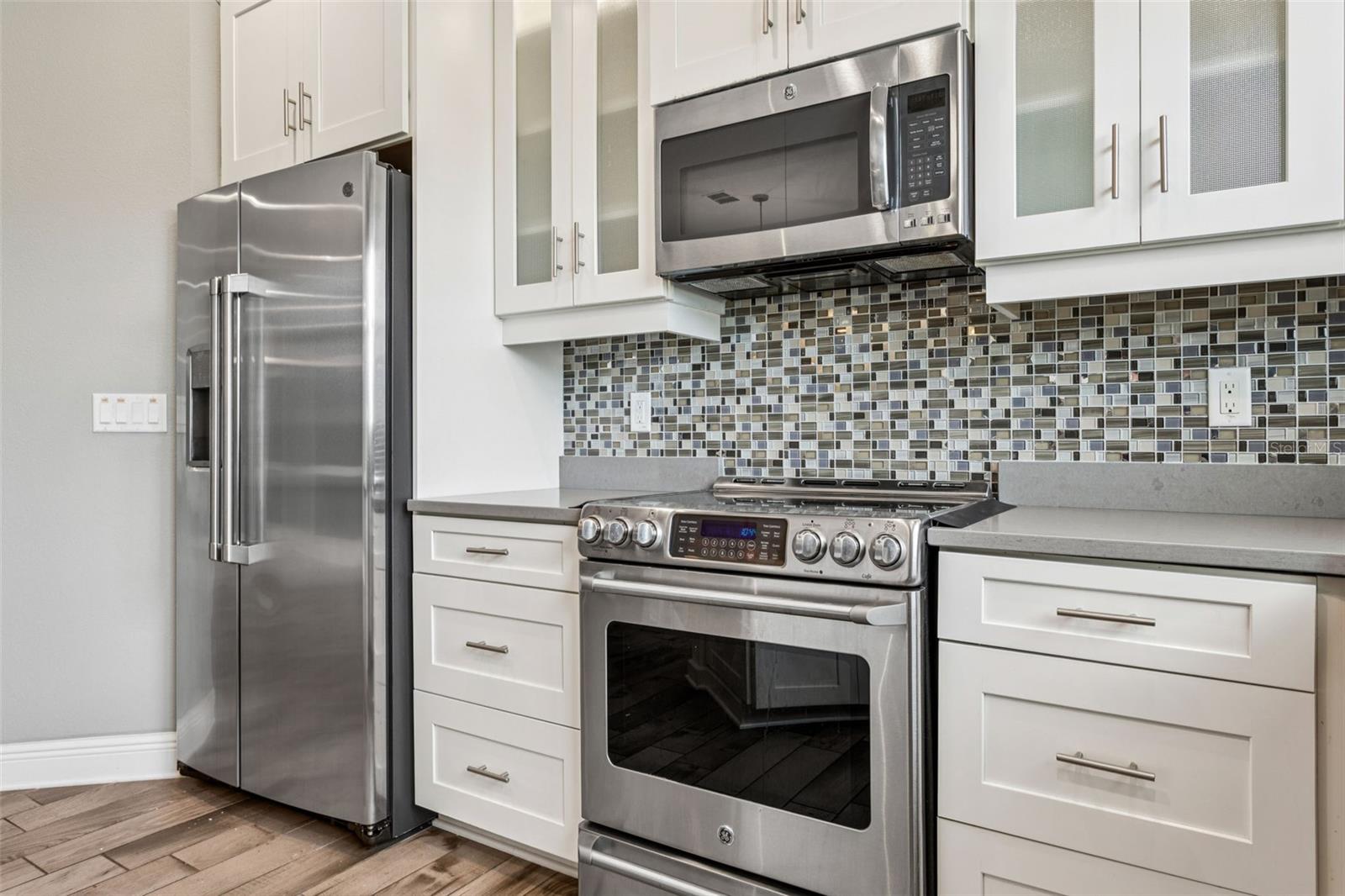 WEST LAKE TWNHMS PH 1 - Residential Lease