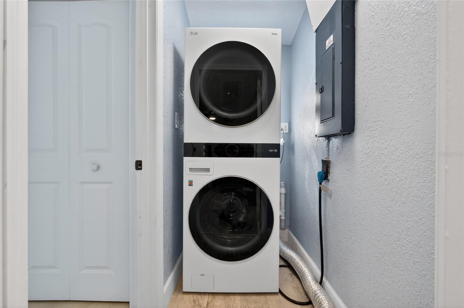 ORANGE LAKE VILLAGE - Residential