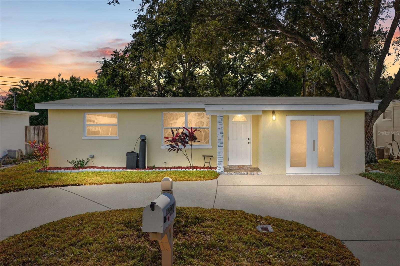 ORANGE LAKE VILLAGE - Residential