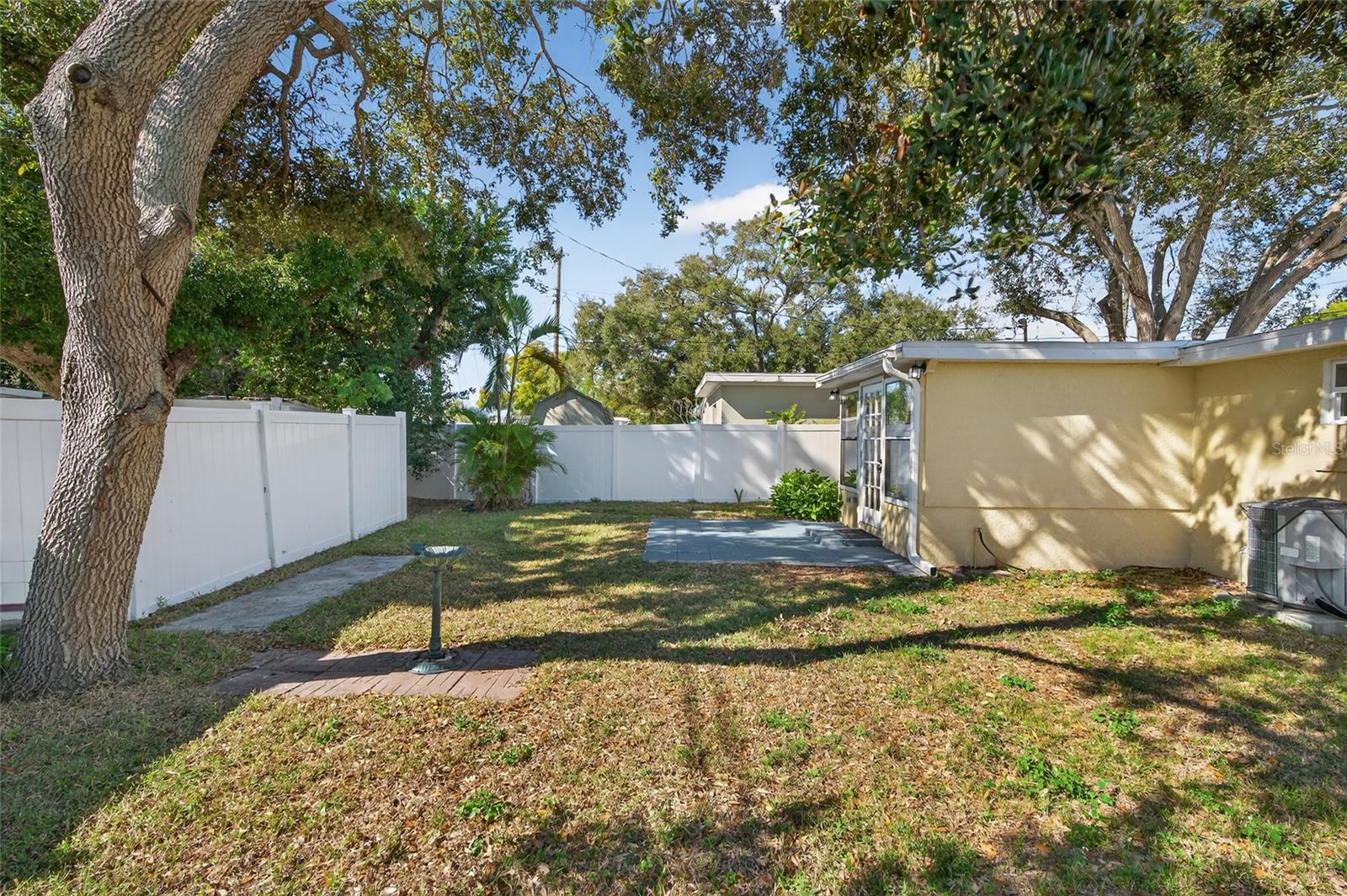 ORANGE LAKE VILLAGE - Residential