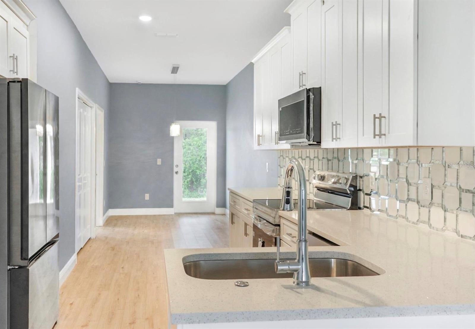 FLORIDA SHORES 01 - Residential