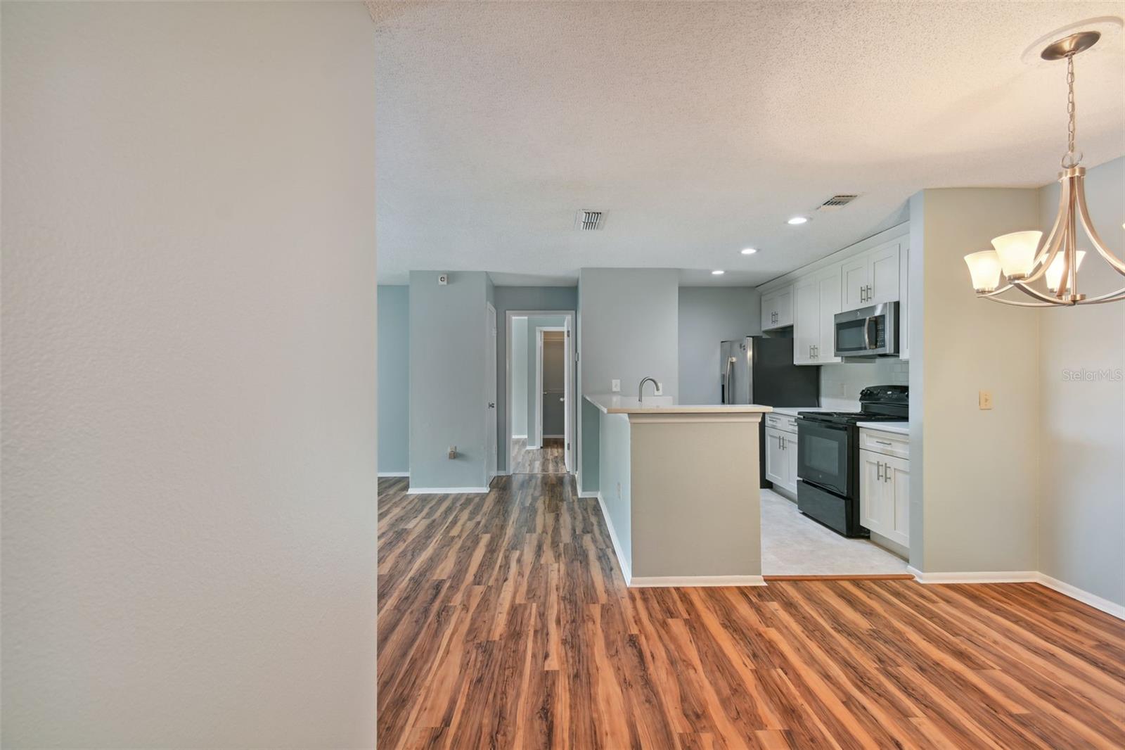 9481 HIGHLAND OAK DRIVE 1615