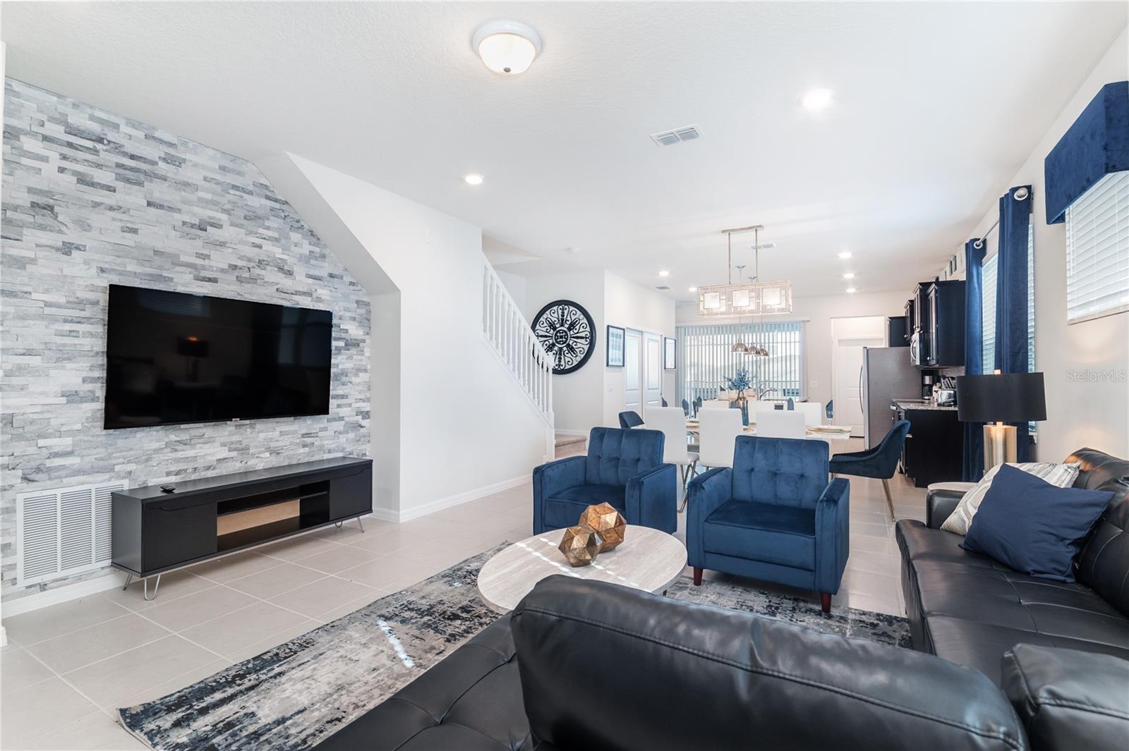 WINDSOR ISLAND RESORT - Residential