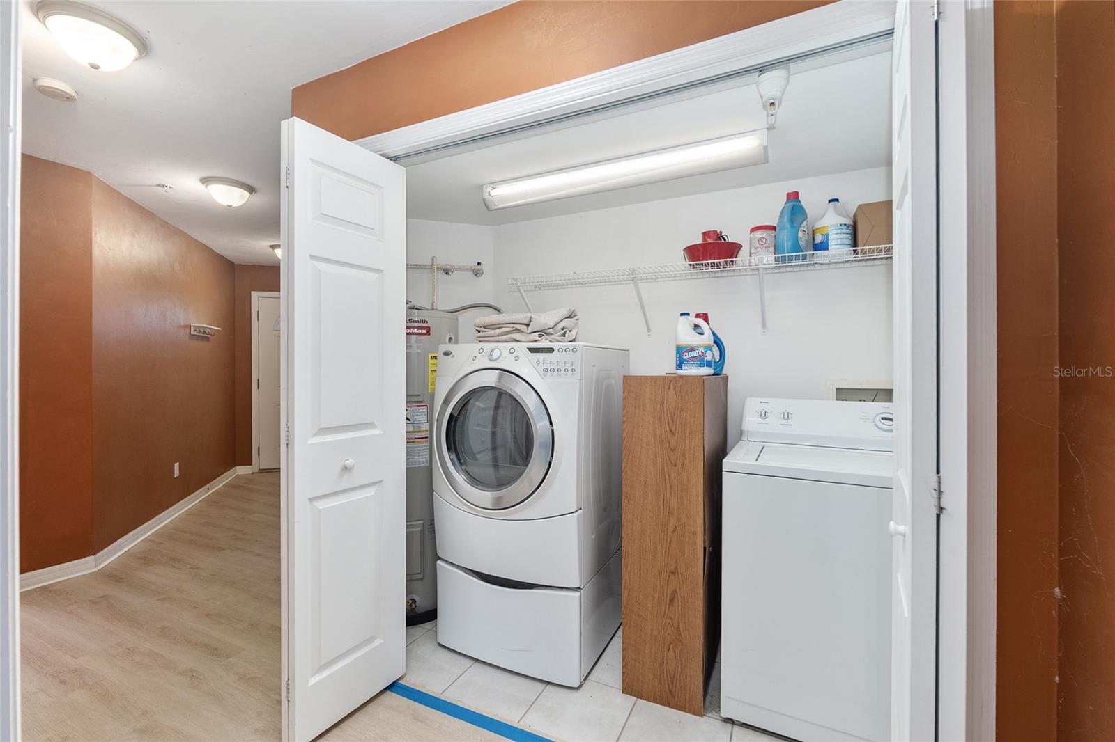 ALLENS PARK CONDO - Residential