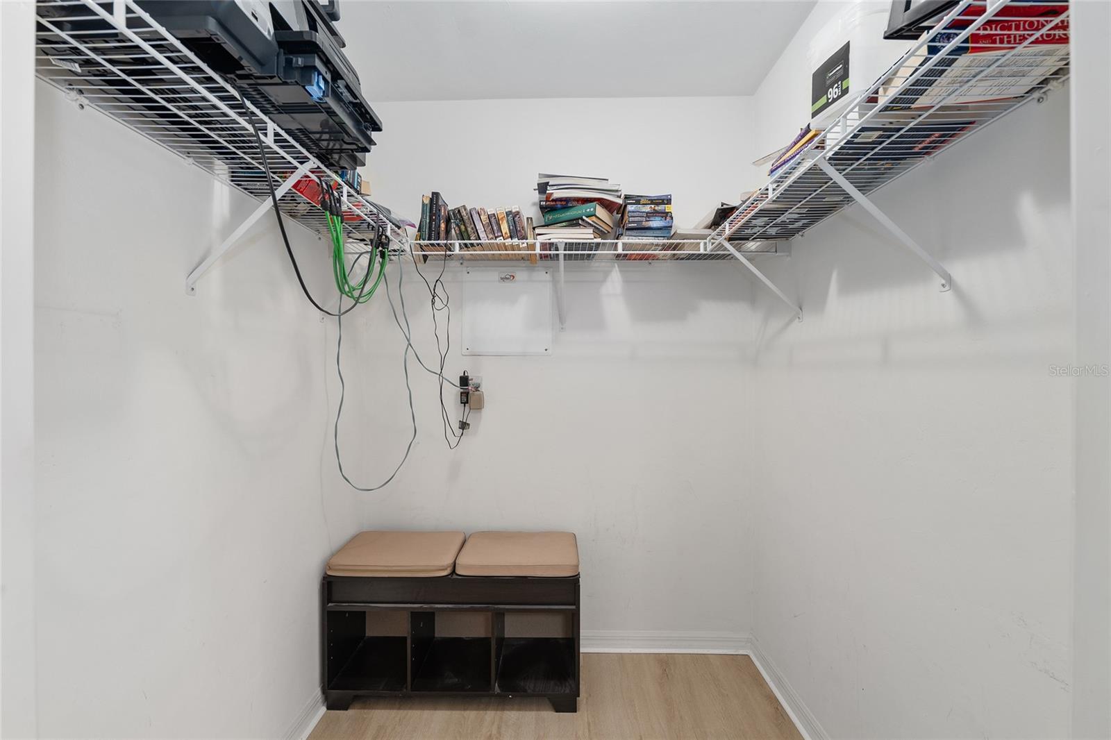 ALLENS PARK CONDO - Residential