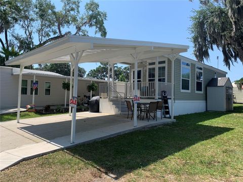 Photo of 699 Cindi Avenue, Leesburg, FL 34788 (MLS # G5103390)