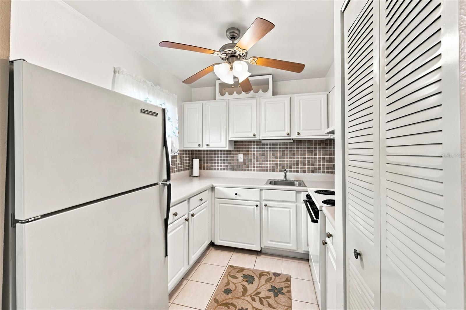 2625 STATE ROAD 590 1332