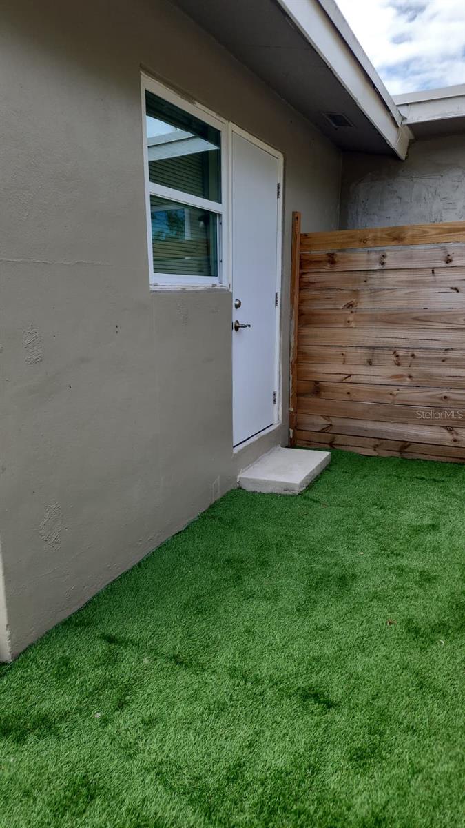 MELROSE PARK SEC 7 39-35 B - Residential Lease