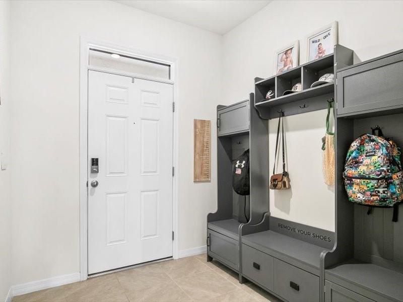 STAR FARMS AT LAKEWOOD RANCH - Residential