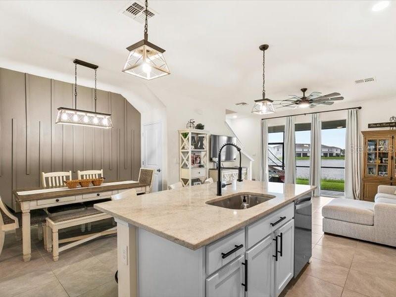 STAR FARMS AT LAKEWOOD RANCH - Residential