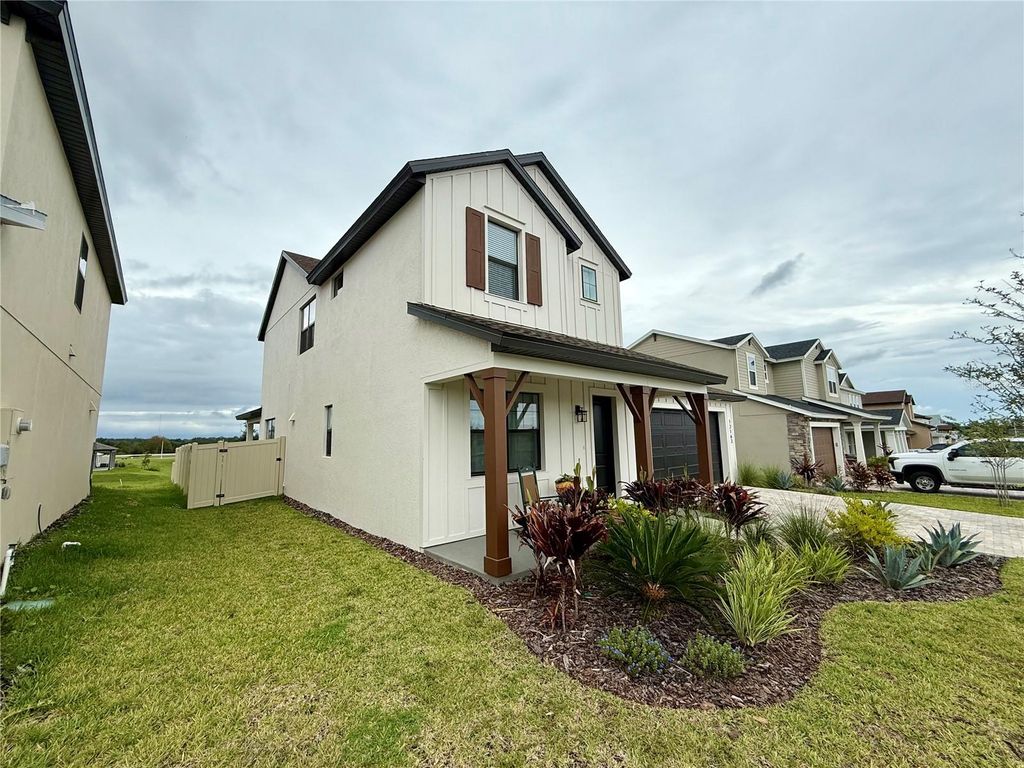 Photo of 12163 Stirrup Drive, Dade City, FL 33525 (MLS # O6348041)