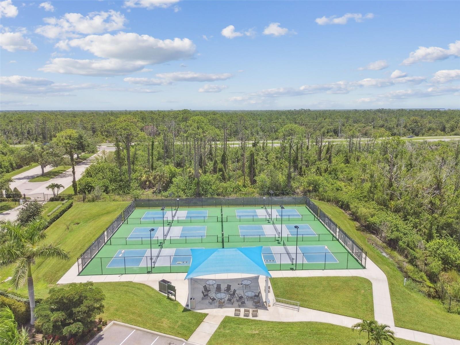 FAIRWAY LAKES AT RIVERWOOD - Residential Lease