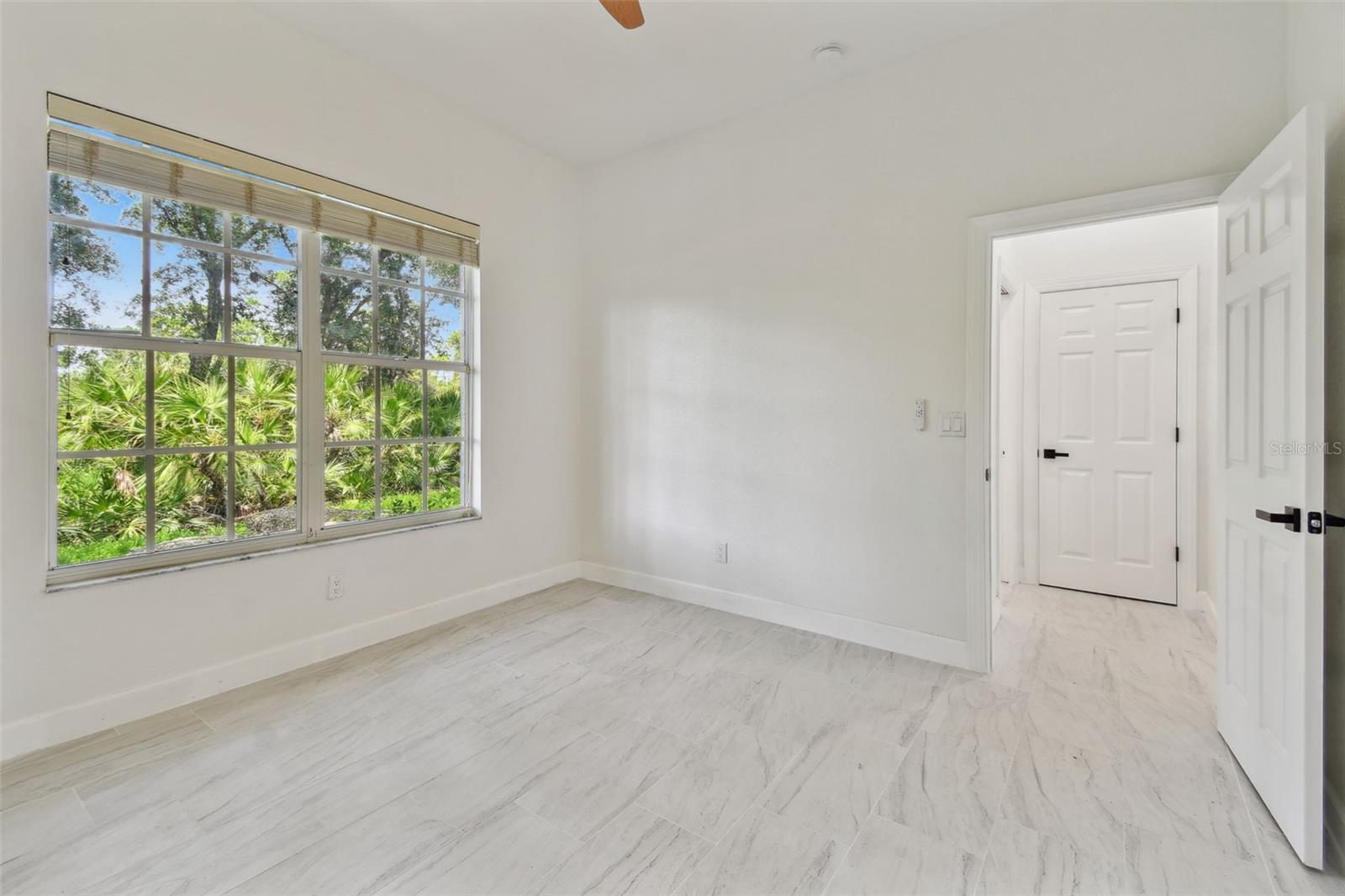 FAIRWAY LAKES AT RIVERWOOD - Residential Lease