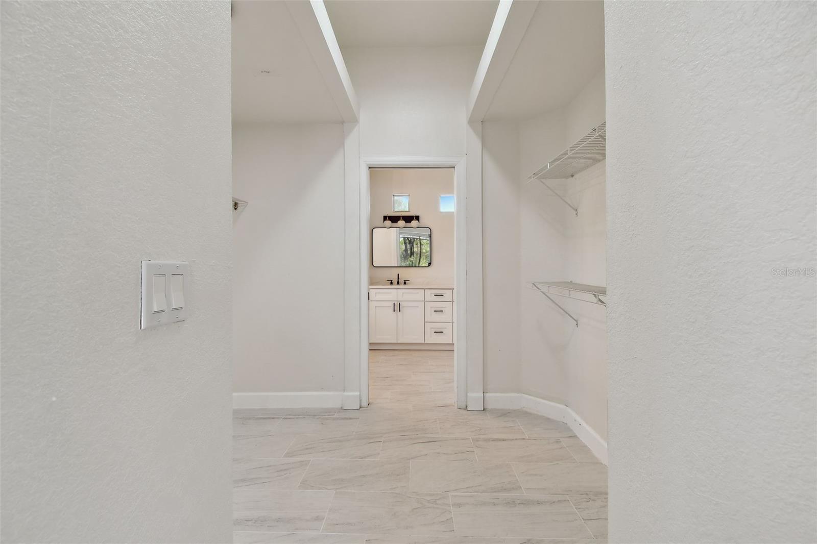 FAIRWAY LAKES AT RIVERWOOD - Residential Lease