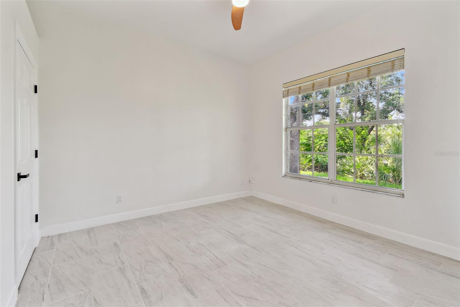 FAIRWAY LAKES AT RIVERWOOD - Residential Lease