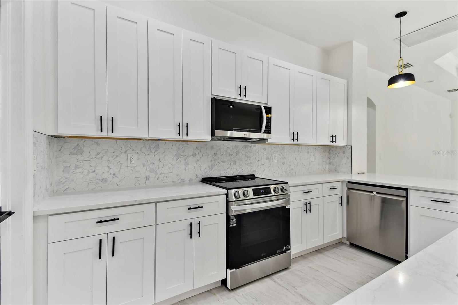 FAIRWAY LAKES AT RIVERWOOD - Residential Lease