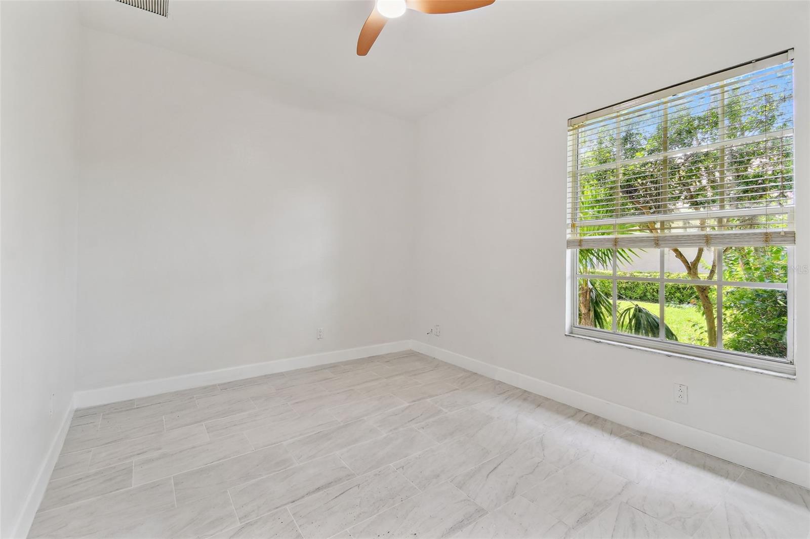 FAIRWAY LAKES AT RIVERWOOD - Residential Lease