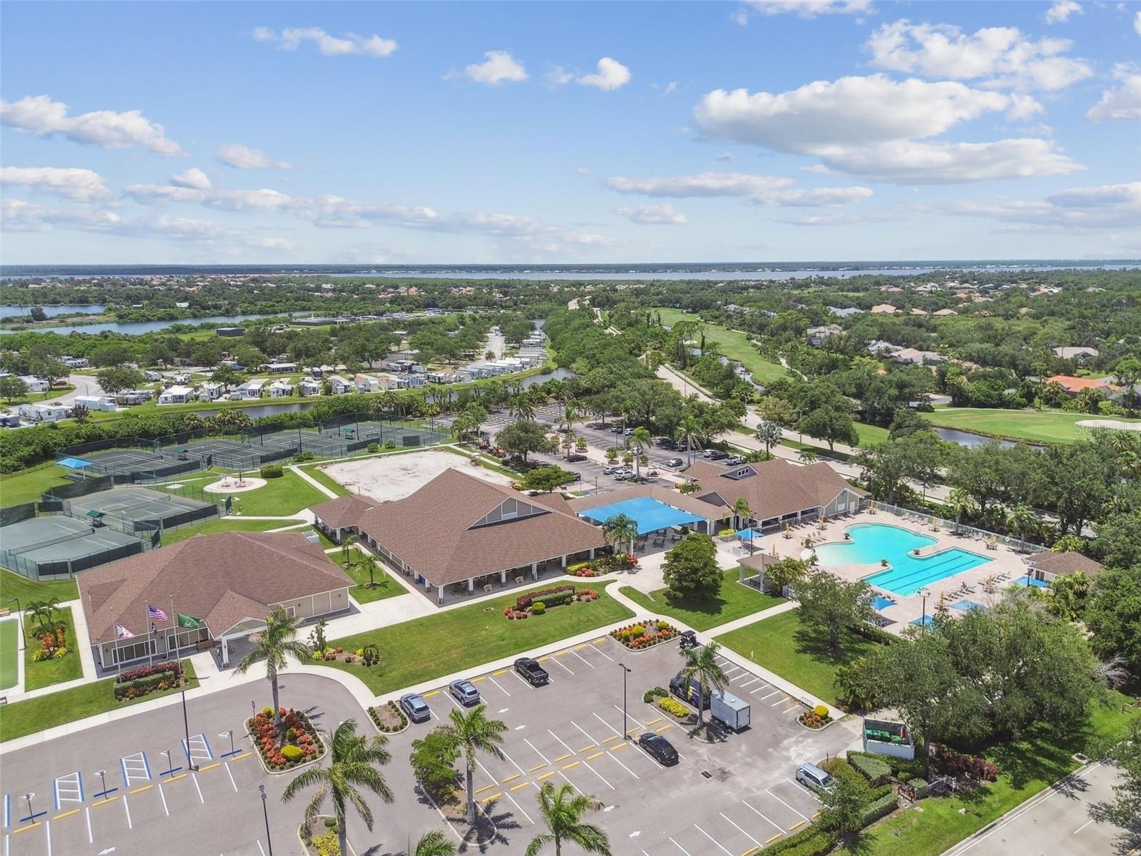 FAIRWAY LAKES AT RIVERWOOD - Residential Lease
