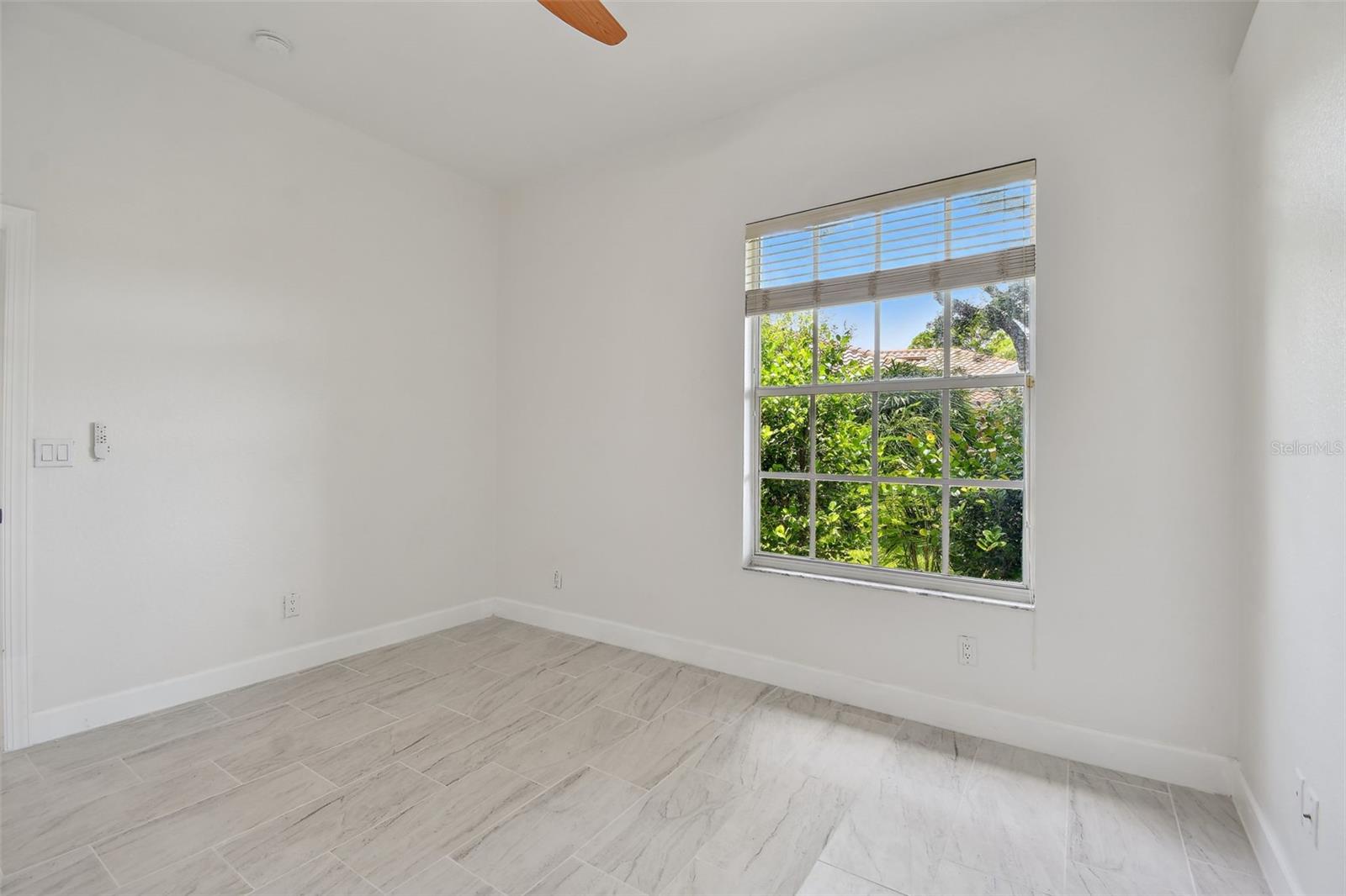 FAIRWAY LAKES AT RIVERWOOD - Residential Lease