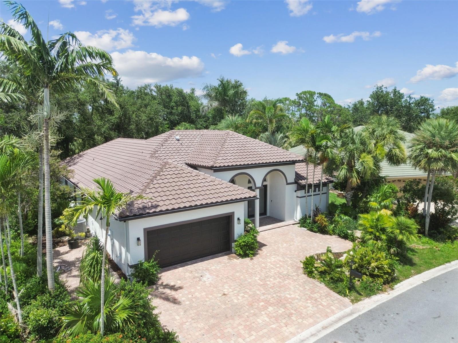 FAIRWAY LAKES AT RIVERWOOD - Residential Lease