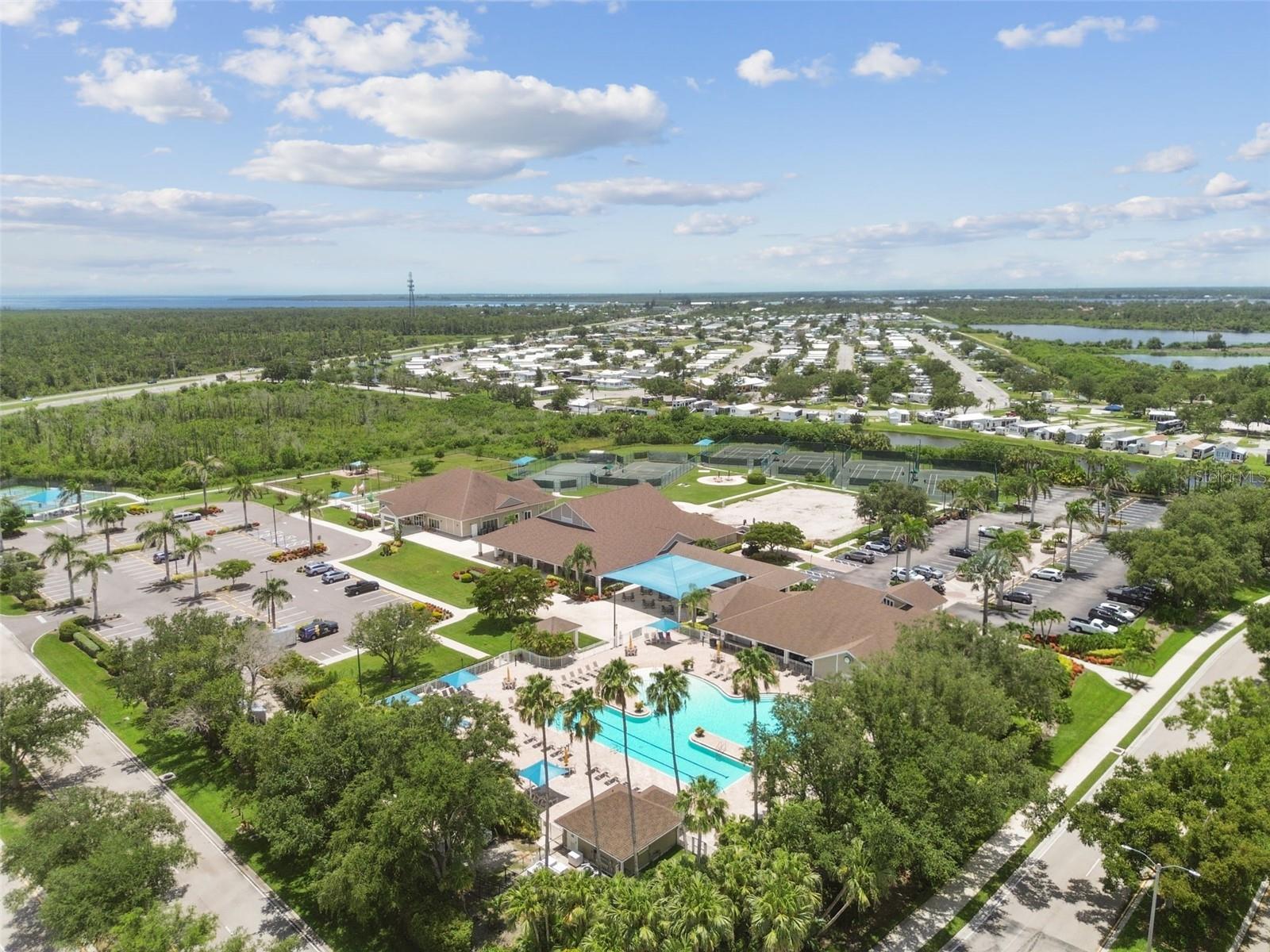 FAIRWAY LAKES AT RIVERWOOD - Residential Lease