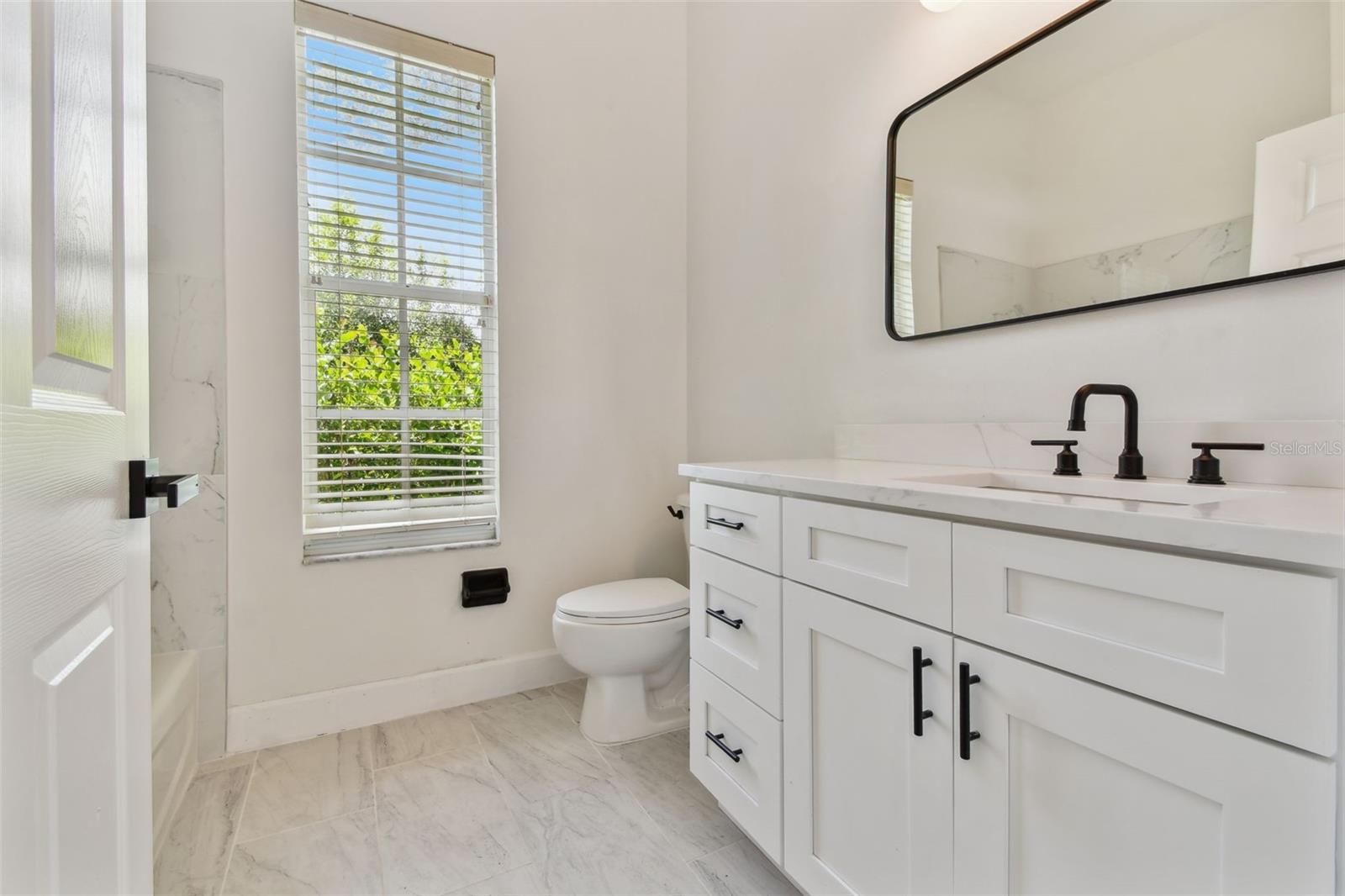 FAIRWAY LAKES AT RIVERWOOD - Residential Lease