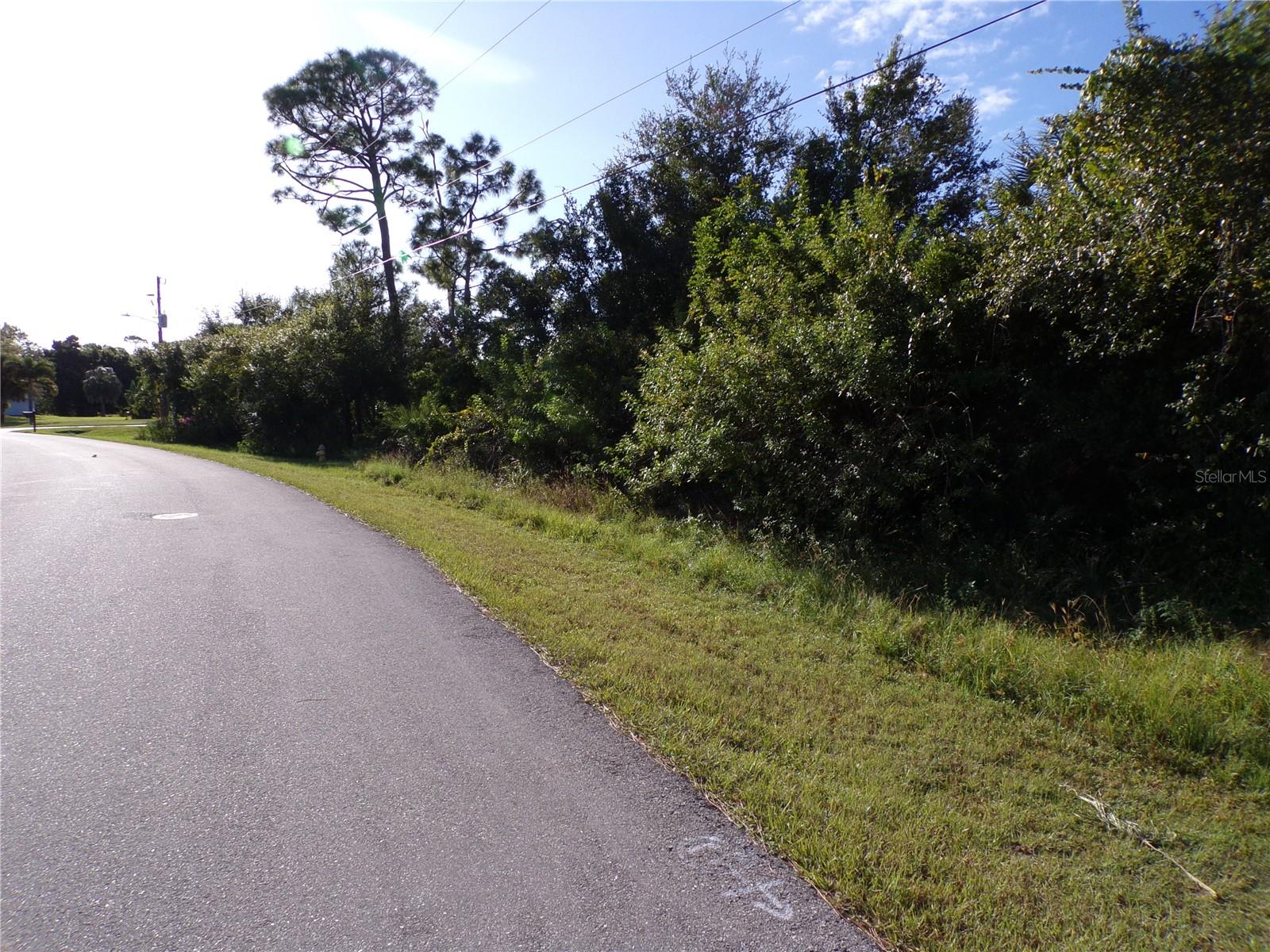 HARBORSIDE WOODS - Land