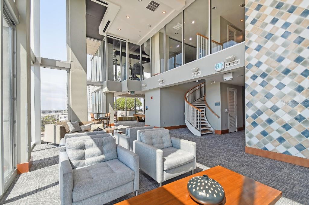 SKYPOINT A CONDO - Residential