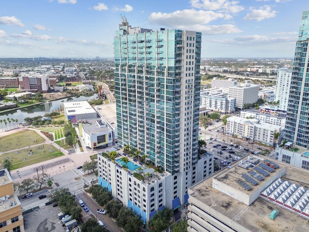 SKYPOINT A CONDO - Residential